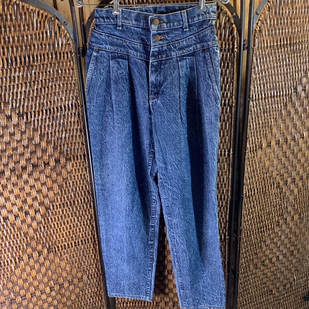 🚫SOLD🚫Vintage Lee Acid-Washed Hugh-Waisted Double-Buttoned Jeans Size 9M
